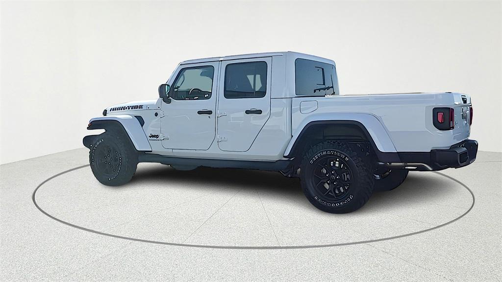 new 2025 Jeep Gladiator car, priced at $44,560
