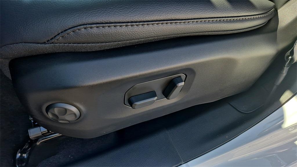 new 2025 Jeep Gladiator car, priced at $44,560