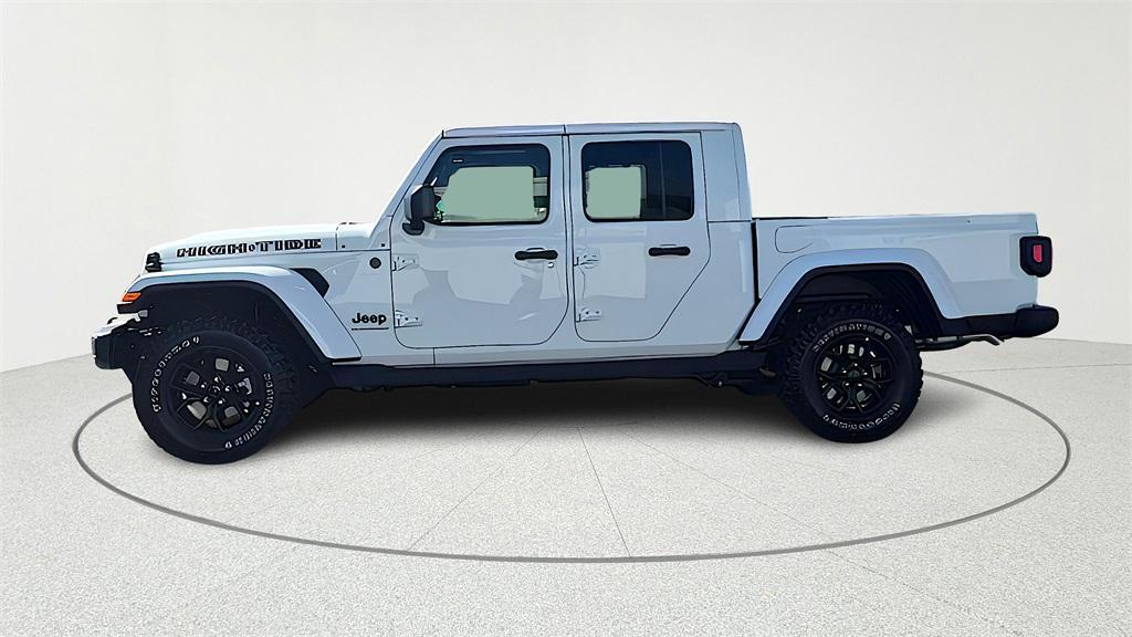 new 2025 Jeep Gladiator car, priced at $44,560