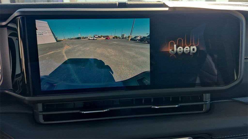 new 2025 Jeep Gladiator car, priced at $44,560