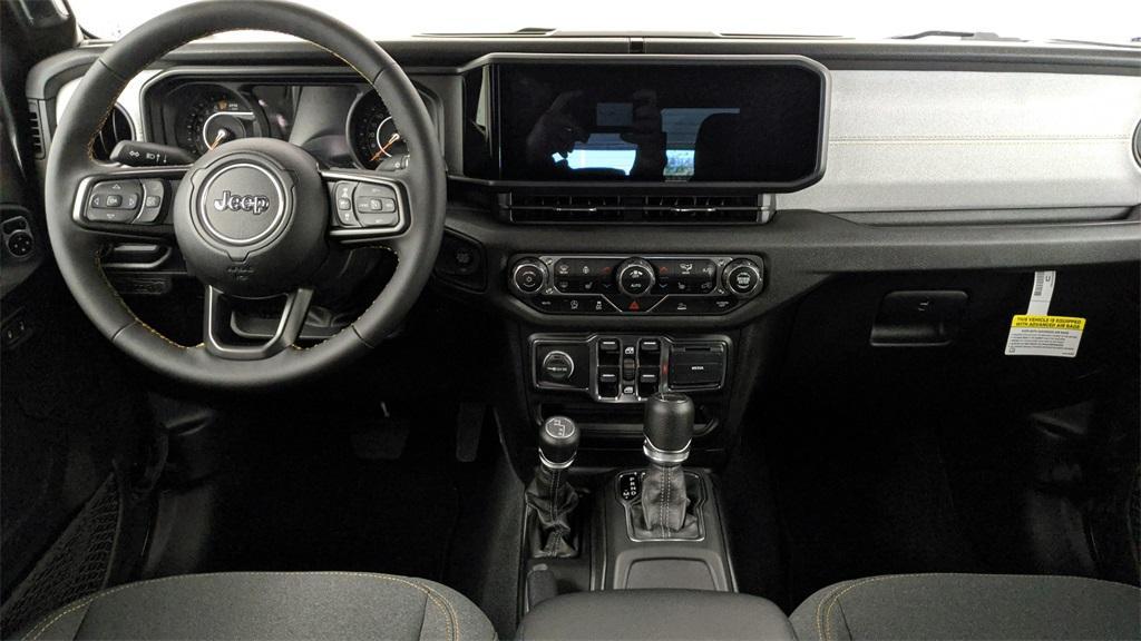 new 2025 Jeep Gladiator car, priced at $40,387