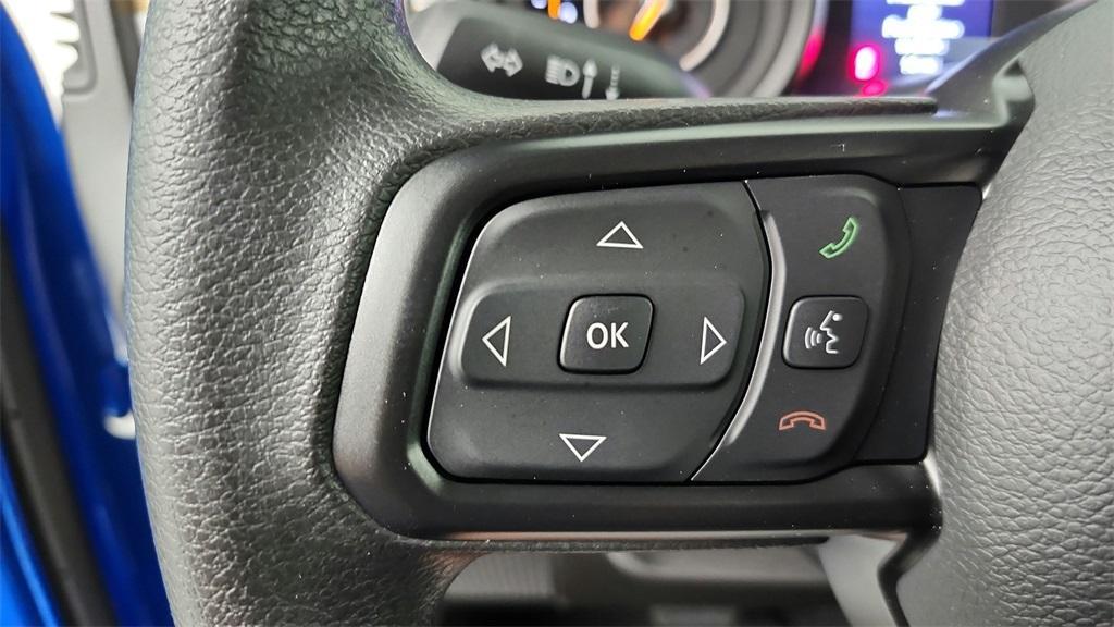 new 2025 Jeep Gladiator car, priced at $40,387