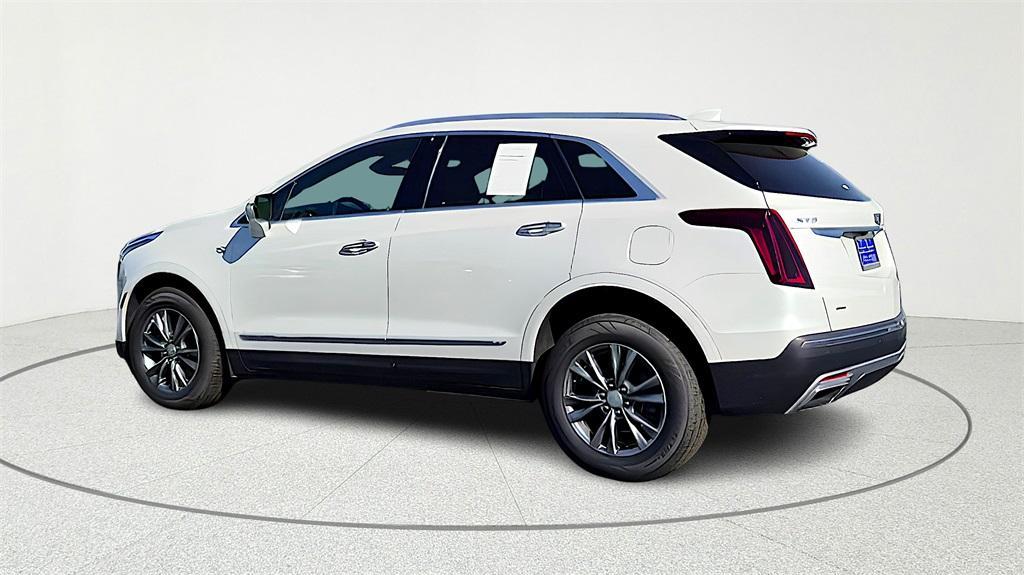 used 2022 Cadillac XT5 car, priced at $29,500