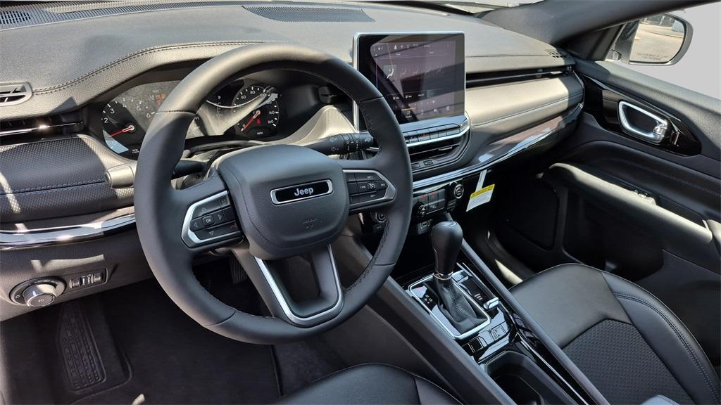 new 2026 Jeep Compass car, priced at $31,384
