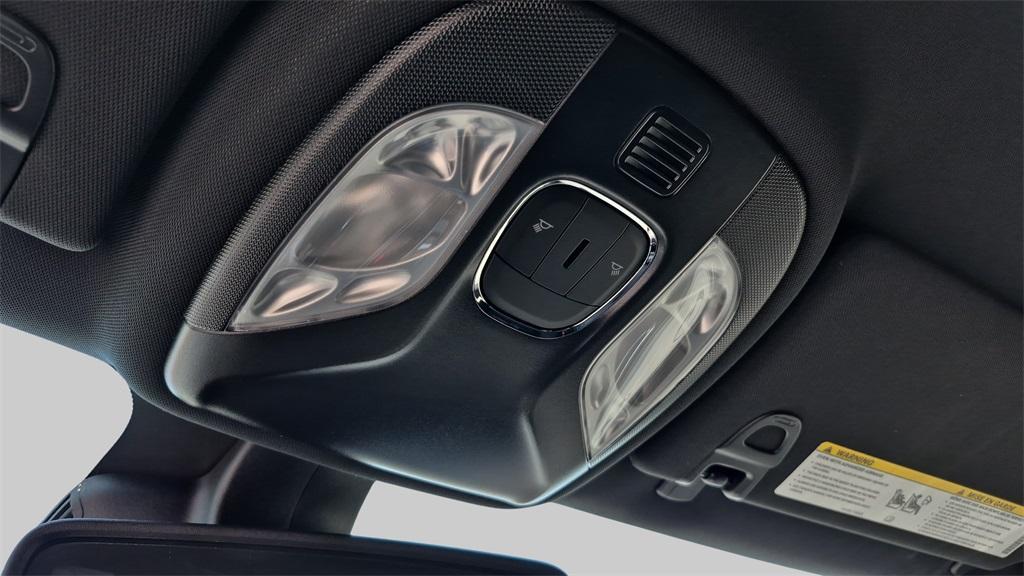 new 2026 Jeep Compass car, priced at $31,384