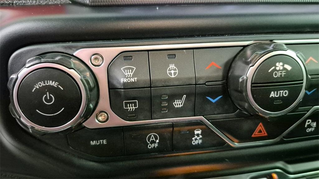 used 2020 Jeep Gladiator car