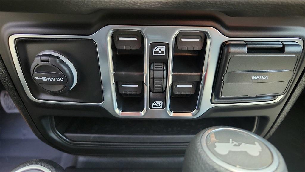new 2025 Jeep Wrangler car, priced at $42,000