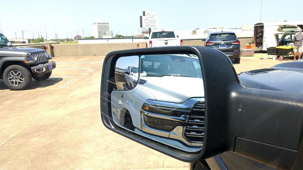 new 2025 Ram 1500 car, priced at $60,000