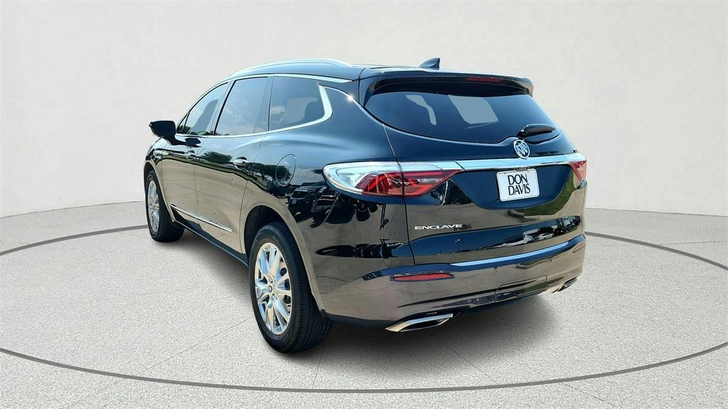 used 2023 Buick Enclave car, priced at $34,018