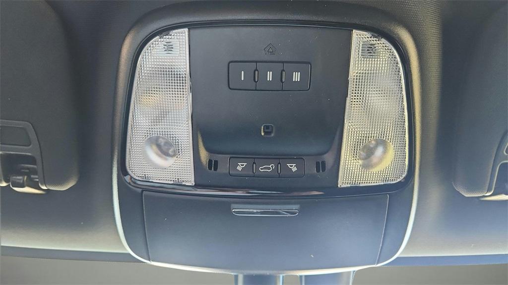 new 2025 Dodge Durango car, priced at $38,500