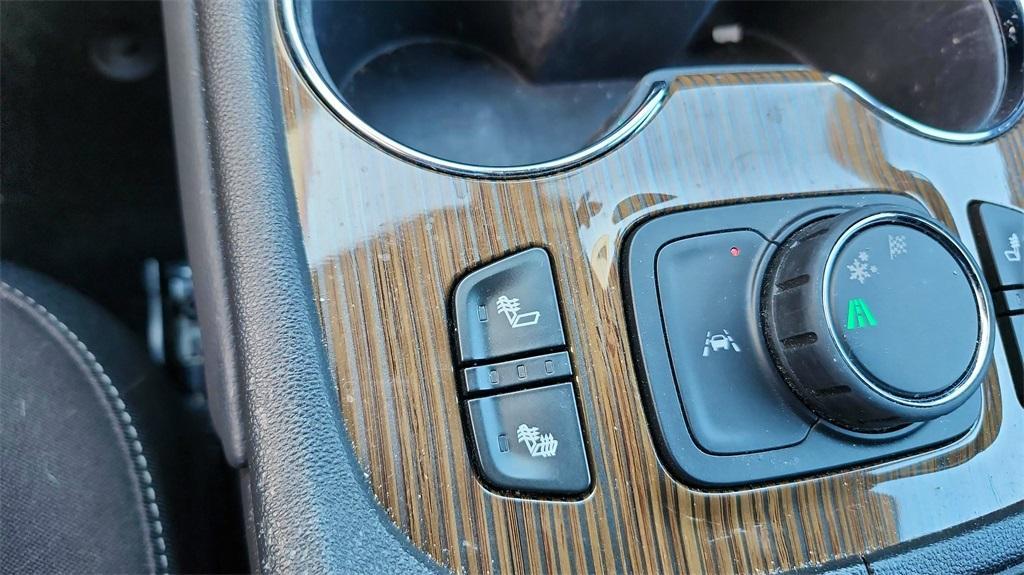 used 2023 GMC Acadia car, priced at $29,000