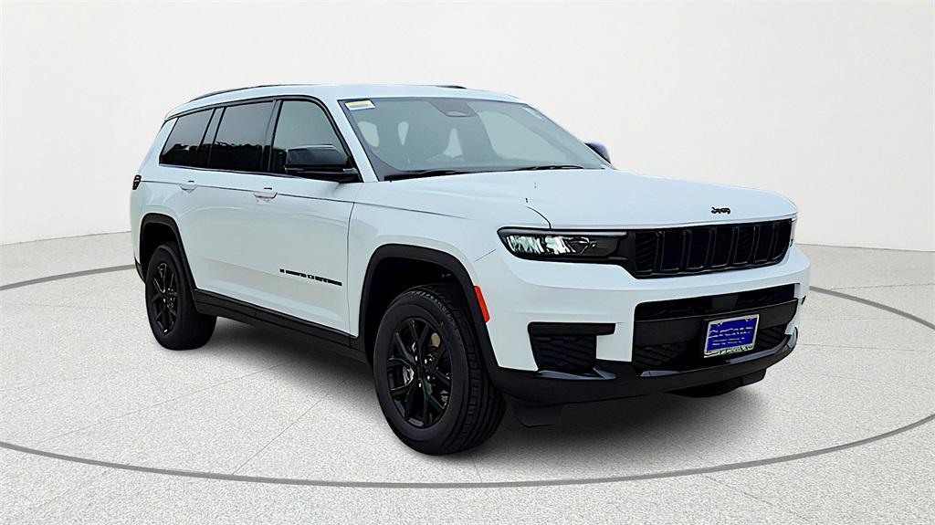 new 2025 Jeep Grand Cherokee L car, priced at $40,881
