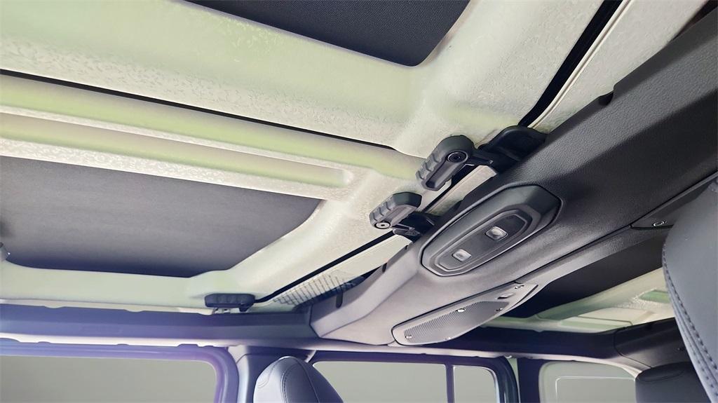 new 2025 Jeep Wrangler car, priced at $97,707