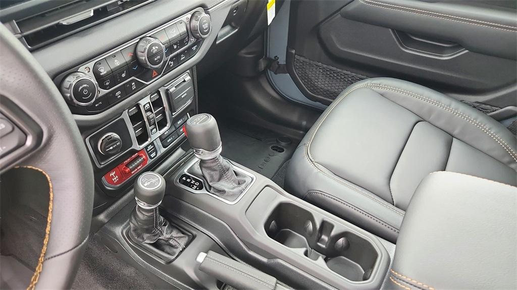 new 2025 Jeep Wrangler car, priced at $97,707