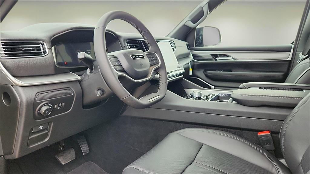 new 2025 Jeep Wagoneer L car, priced at $71,842
