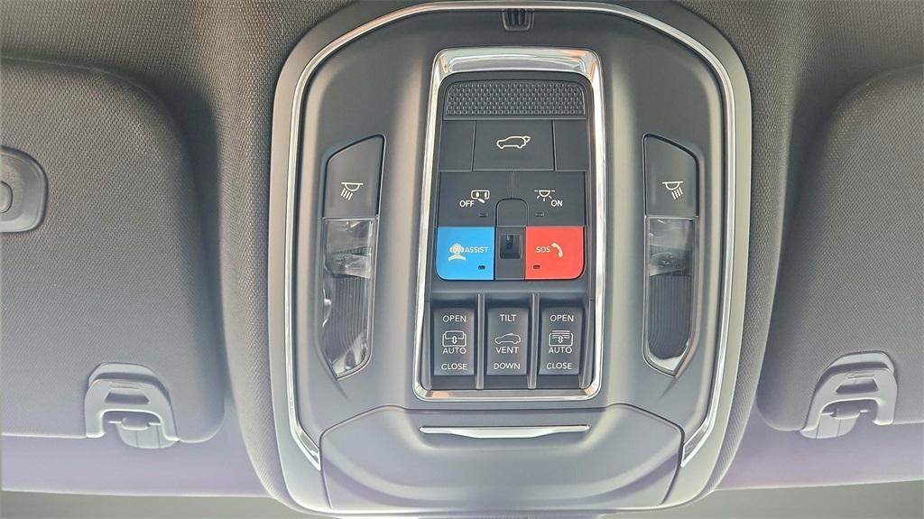 new 2025 Jeep Wagoneer L car, priced at $71,842