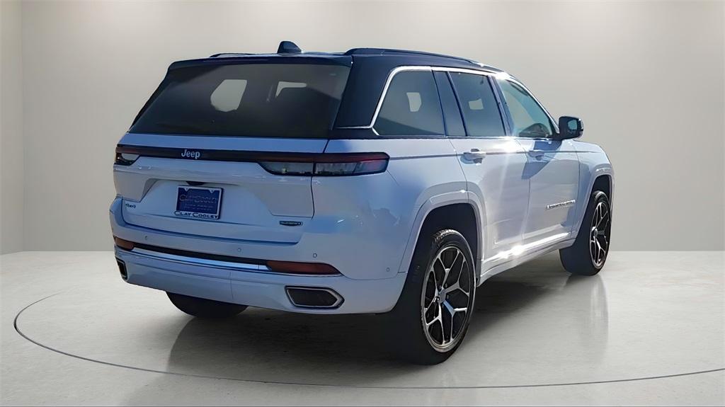 new 2025 Jeep Grand Cherokee car, priced at $57,500