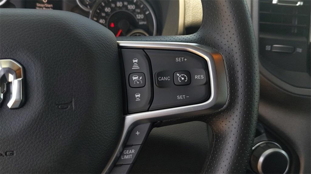 new 2025 Ram 1500 car, priced at $38,000