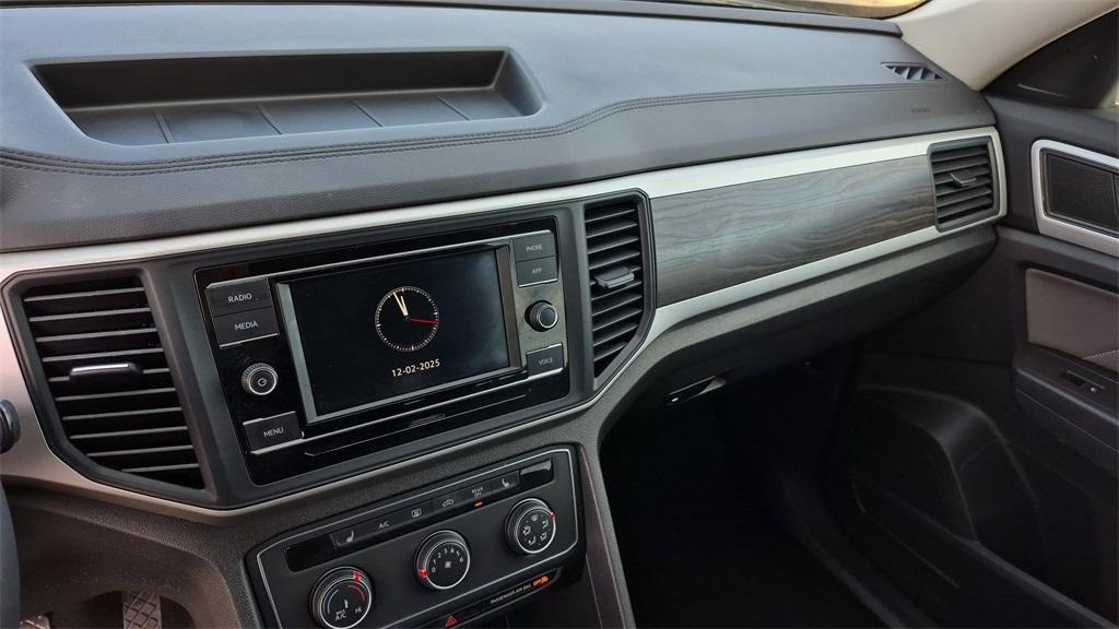 used 2023 Volkswagen Atlas car, priced at $23,999