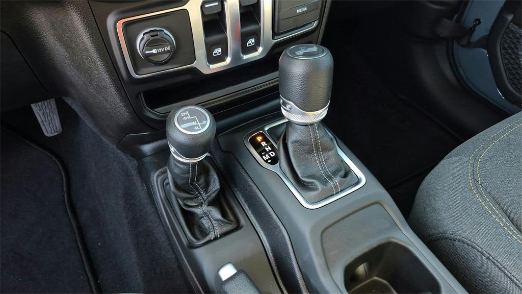 new 2025 Jeep Wrangler car, priced at $33,000