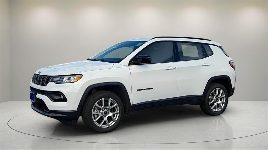 new 2025 Jeep Compass car, priced at $25,500