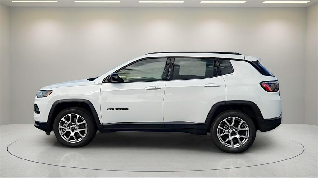 new 2025 Jeep Compass car, priced at $25,500