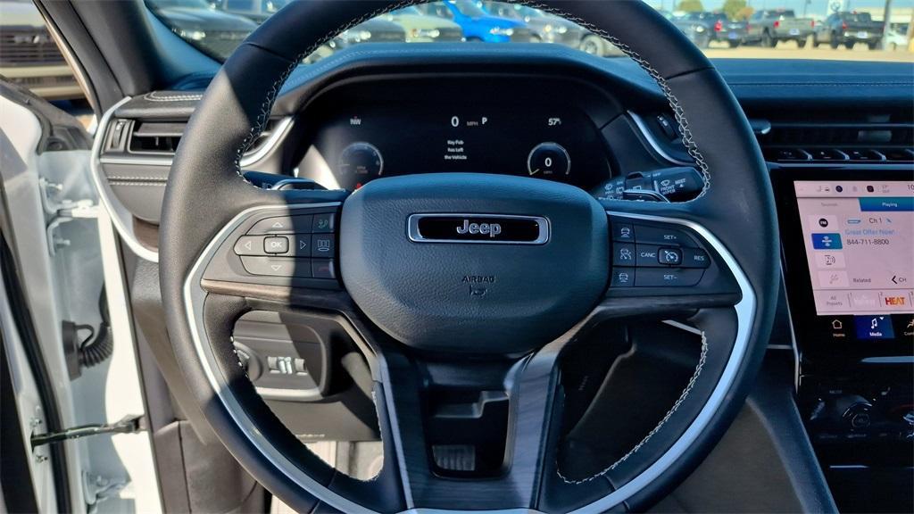 new 2025 Jeep Grand Cherokee car, priced at $50,939