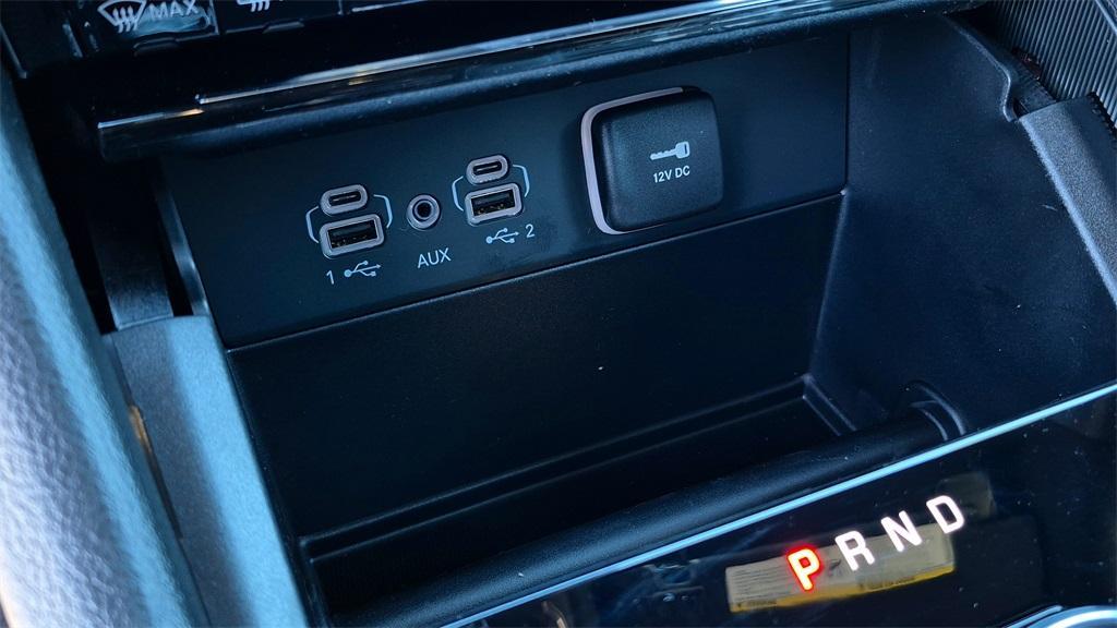 new 2025 Jeep Grand Cherokee car, priced at $50,939