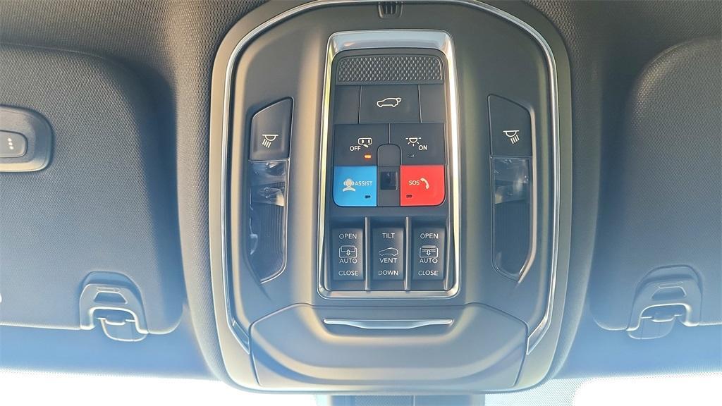 new 2025 Jeep Wagoneer car, priced at $63,000