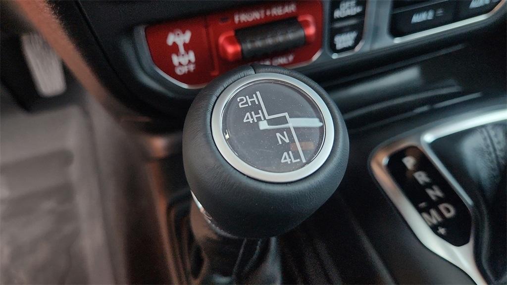 new 2025 Jeep Wrangler car, priced at $69,536