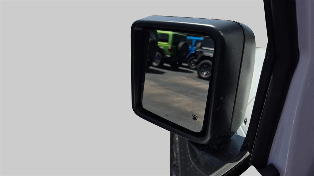 new 2025 Jeep Wrangler car, priced at $44,507