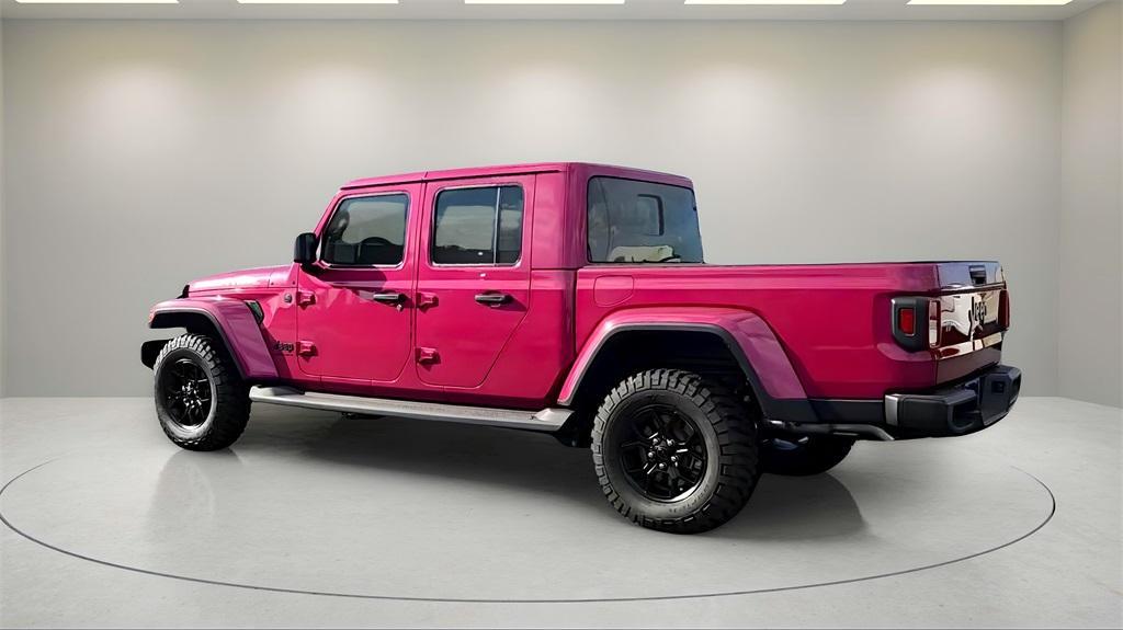 new 2024 Jeep Gladiator car, priced at $40,315