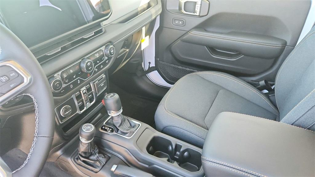 new 2025 Jeep Wrangler car, priced at $49,804