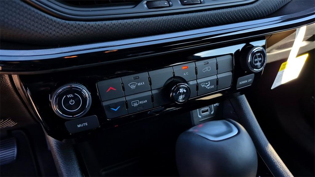 new 2026 Jeep Compass car, priced at $32,234