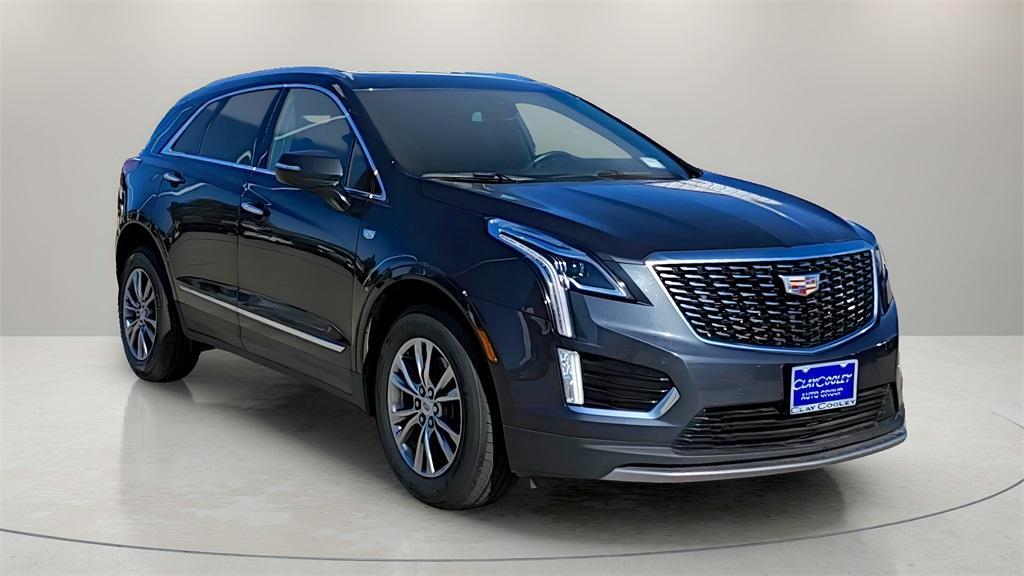 used 2023 Cadillac XT5 car, priced at $28,000