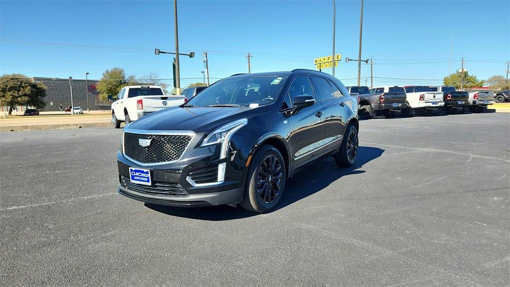 used 2021 Cadillac XT5 car, priced at $30,000