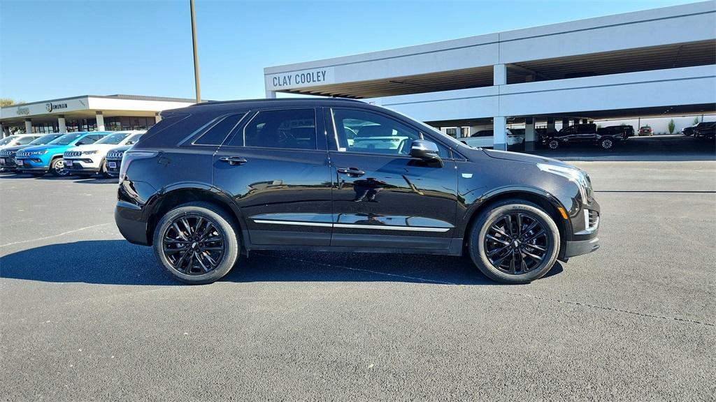 used 2021 Cadillac XT5 car, priced at $30,000