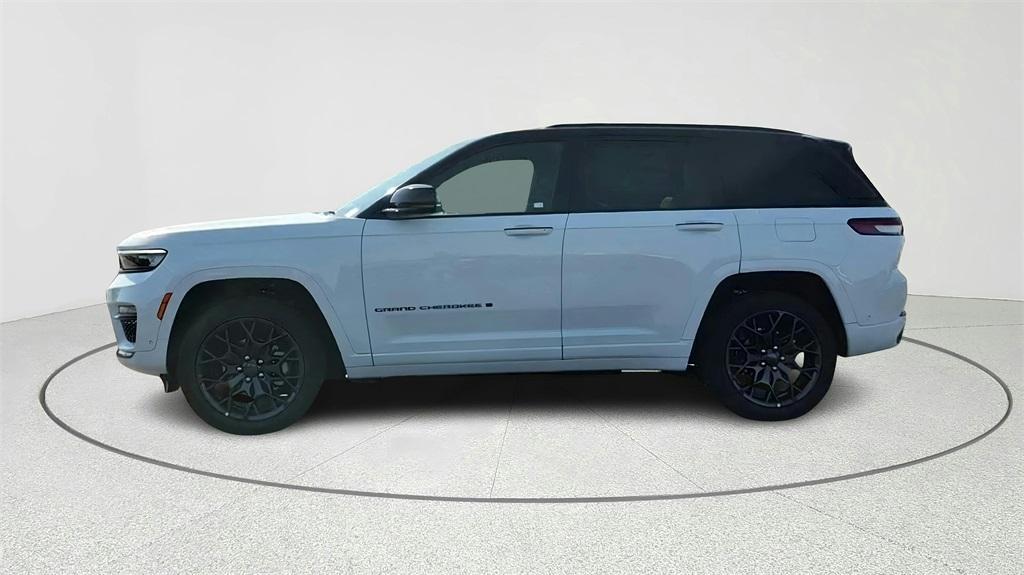 new 2025 Jeep Grand Cherokee car, priced at $61,980