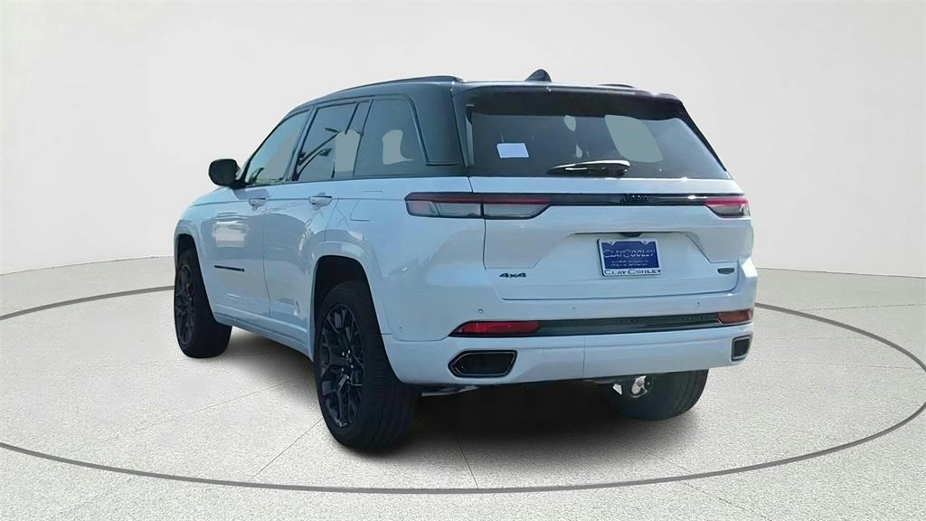 new 2025 Jeep Grand Cherokee car, priced at $61,980