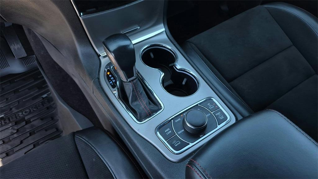used 2021 Jeep Grand Cherokee car, priced at $23,500