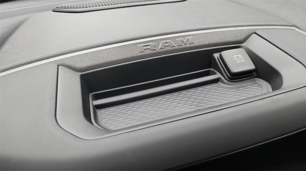 new 2025 Ram 1500 car, priced at $39,470