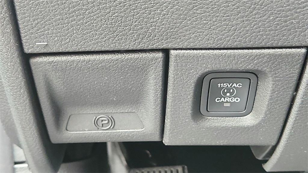 new 2025 Ram 3500 car, priced at $80,392