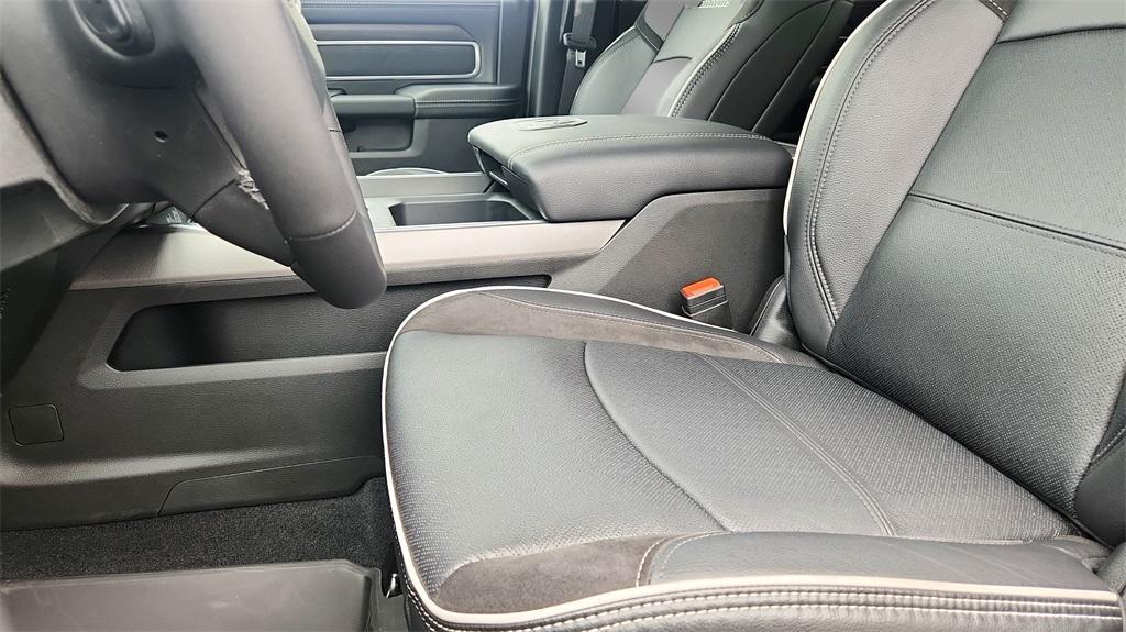 new 2025 Ram 3500 car, priced at $80,392