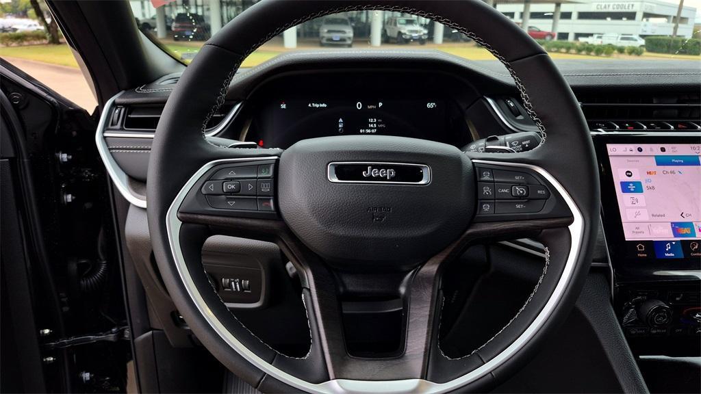 new 2025 Jeep Grand Cherokee car, priced at $51,249