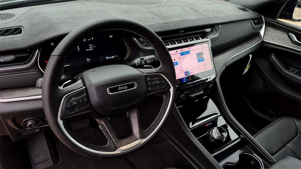 new 2025 Jeep Grand Cherokee car, priced at $51,249