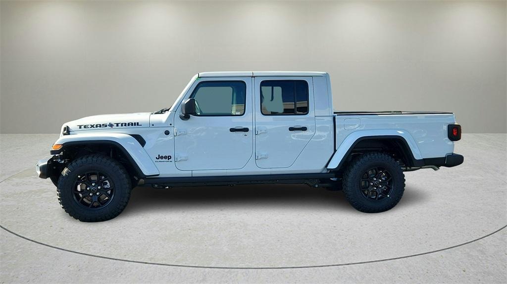 new 2025 Jeep Gladiator car, priced at $44,340