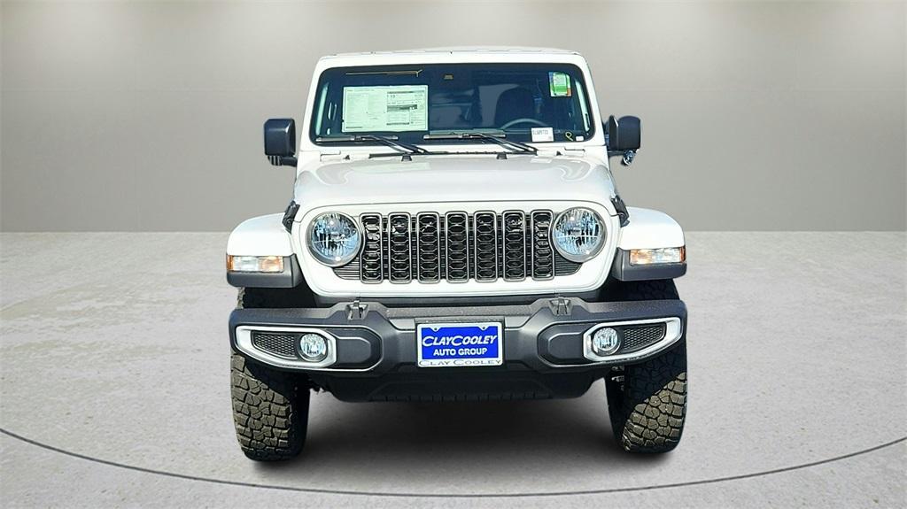 new 2025 Jeep Gladiator car, priced at $44,340