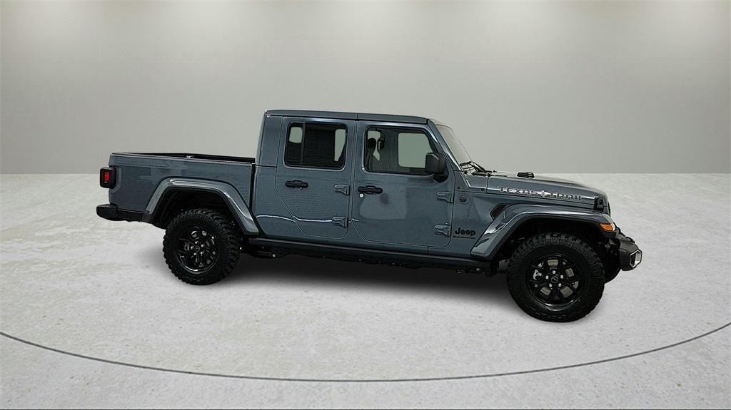 new 2024 Jeep Gladiator car, priced at $40,034