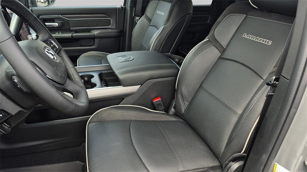 new 2025 Ram 2500 car, priced at $78,483