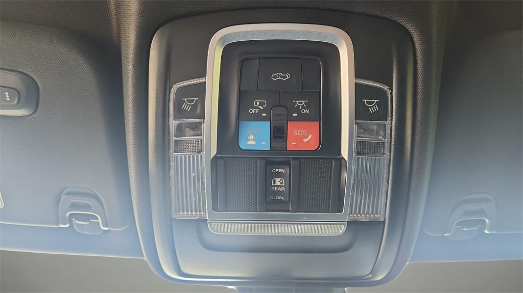 new 2025 Ram 1500 car, priced at $57,500